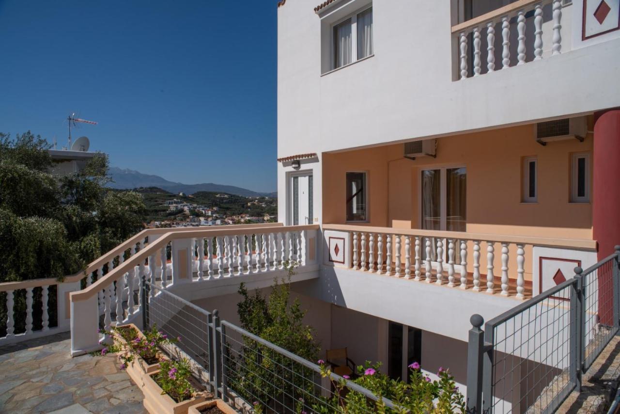 Villa Dina Apartments Almirida Eksteriør billede