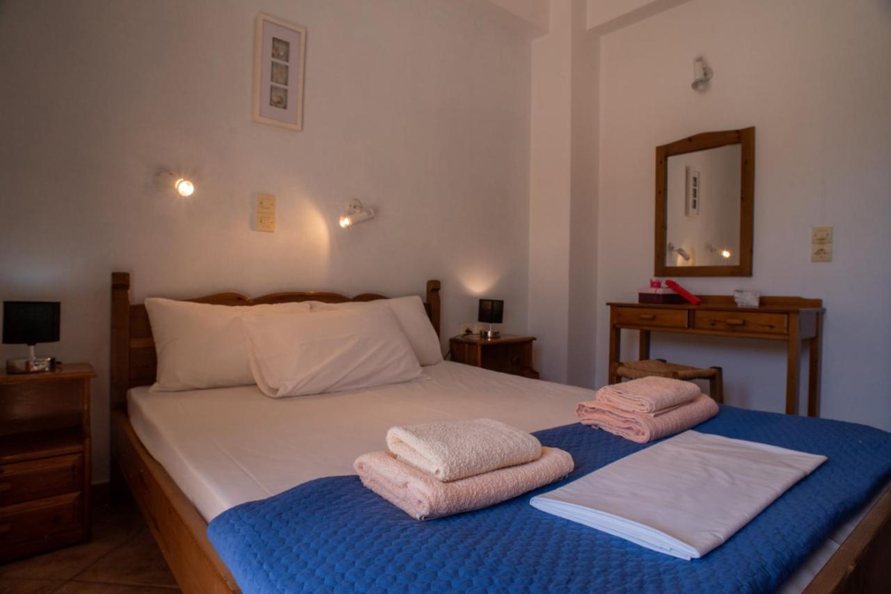 Villa Dina Apartments Almirida Eksteriør billede