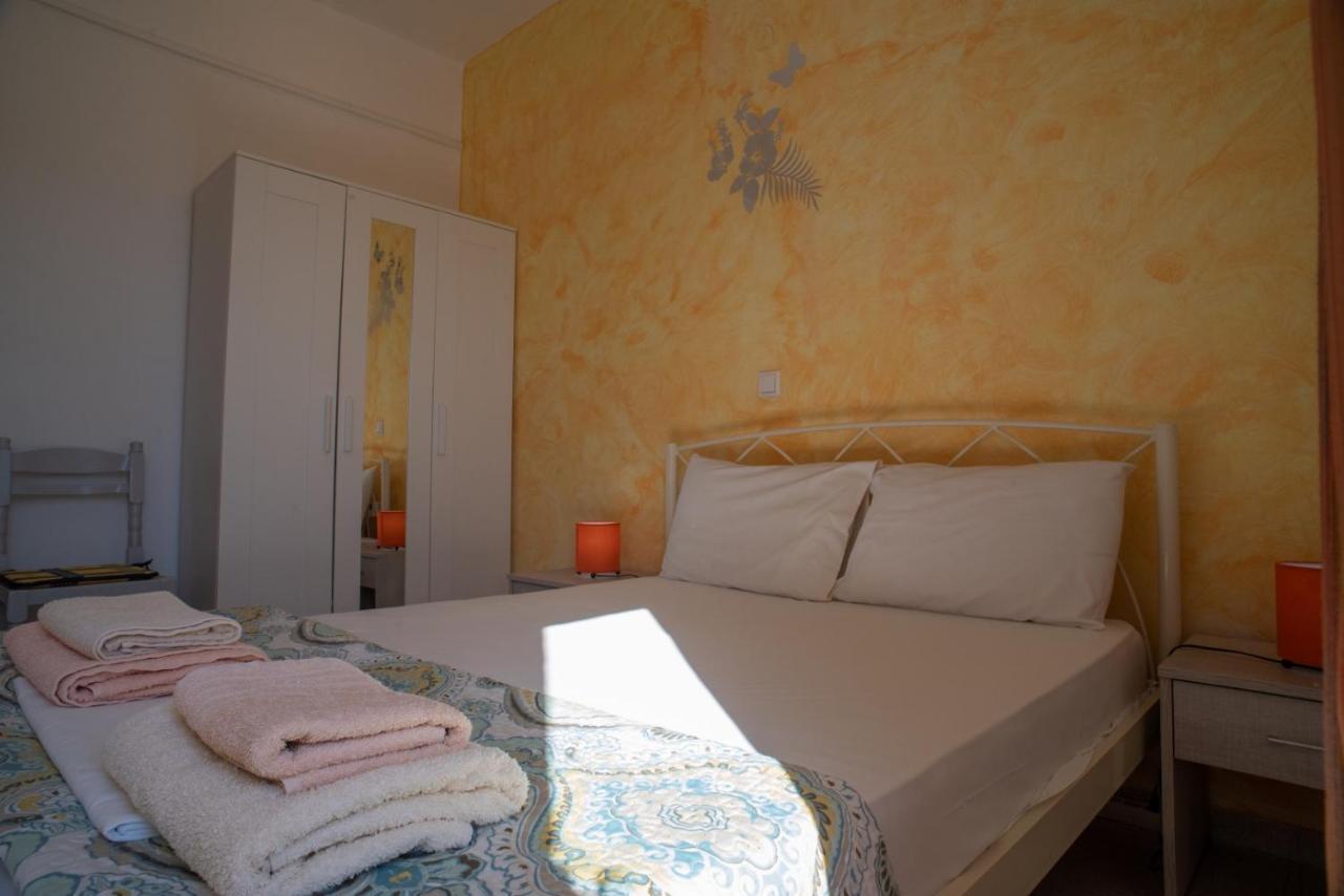 Villa Dina Apartments Almirida Eksteriør billede