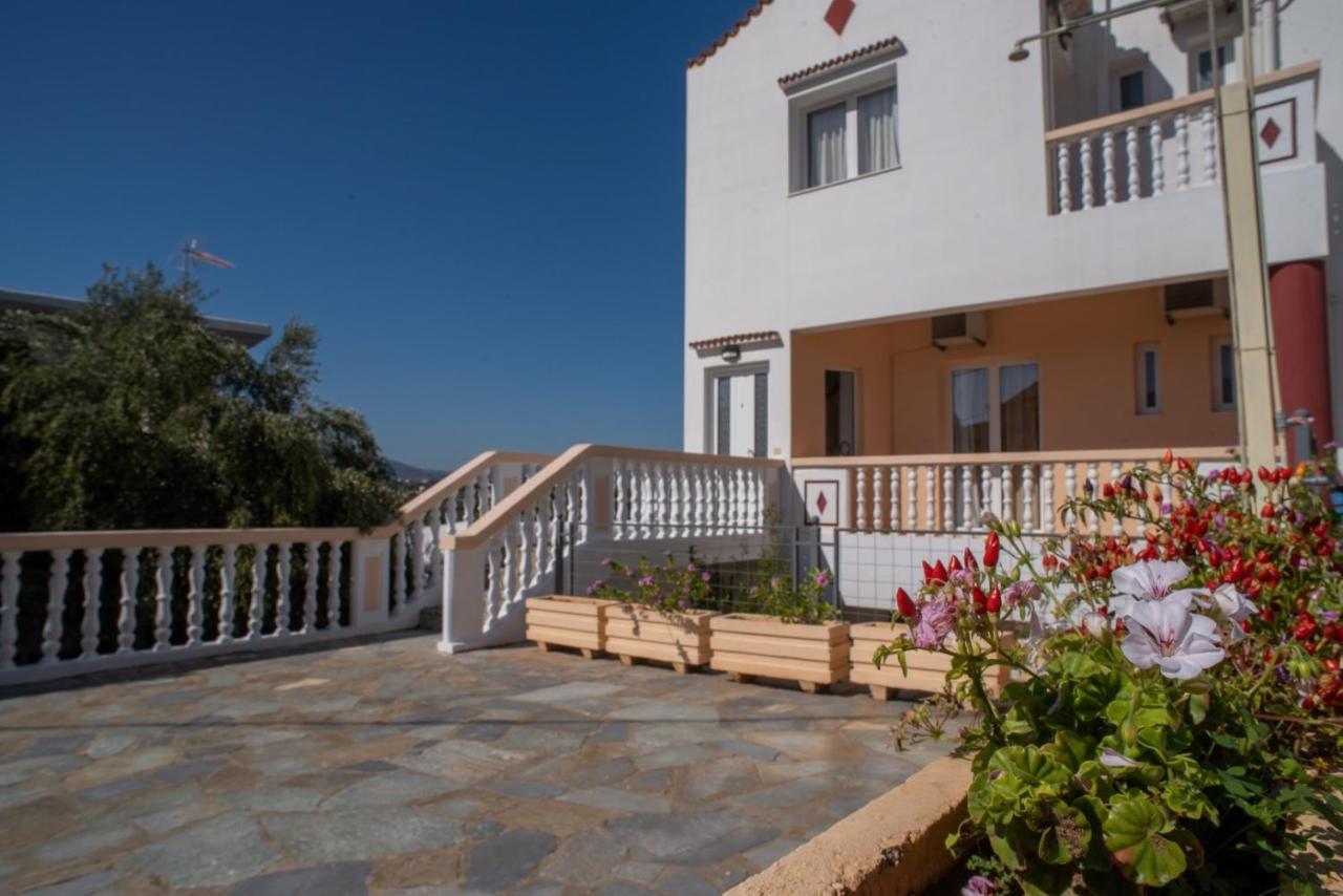 Villa Dina Apartments Almirida Eksteriør billede