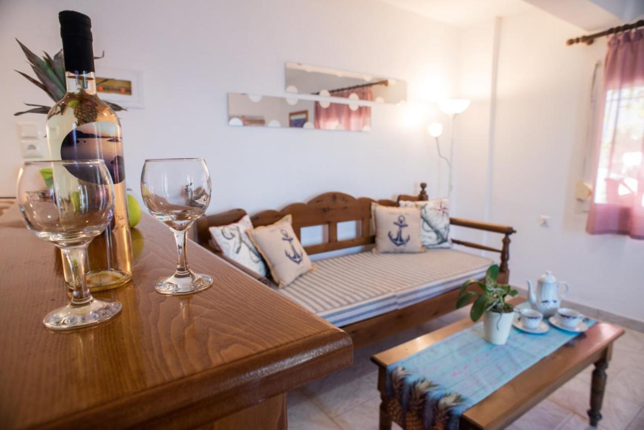 Villa Dina Apartments Almirida Eksteriør billede