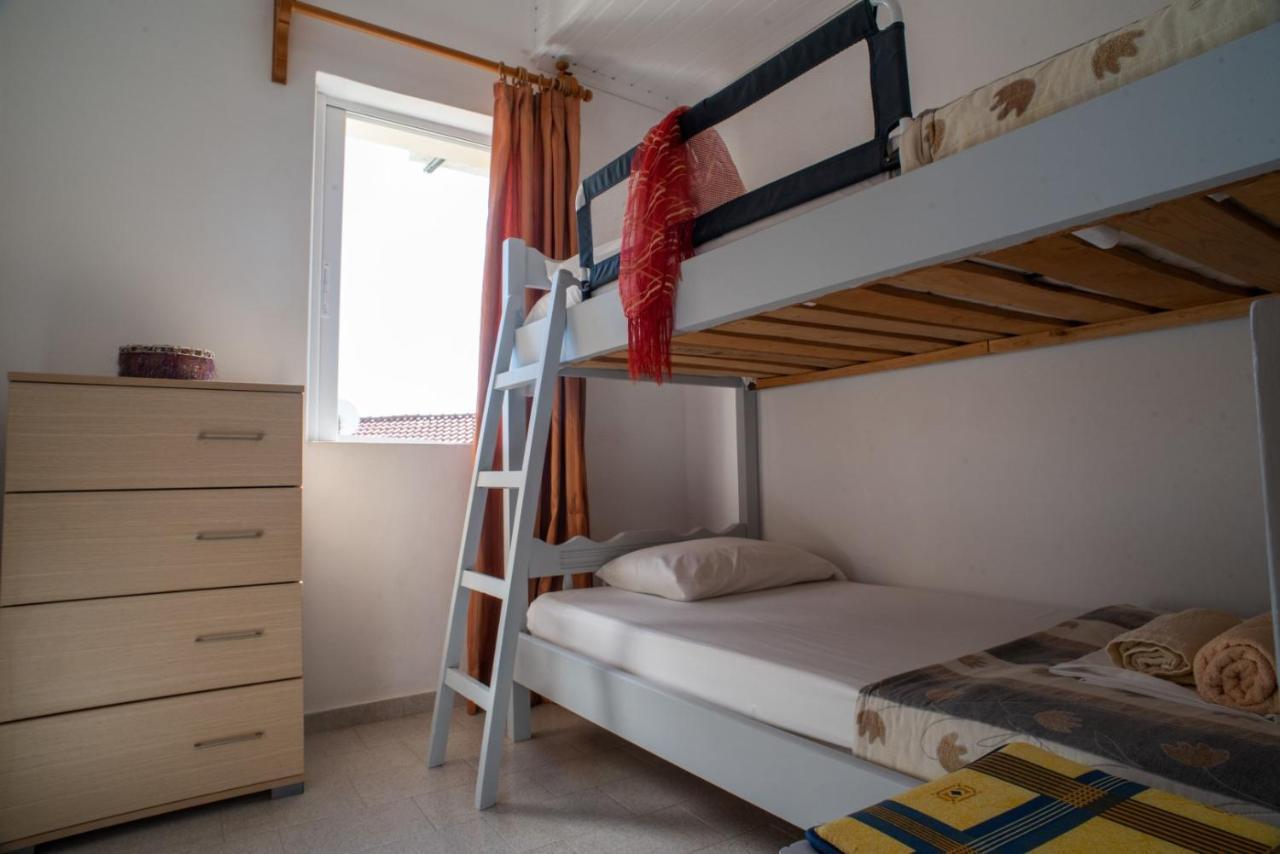 Villa Dina Apartments Almirida Eksteriør billede
