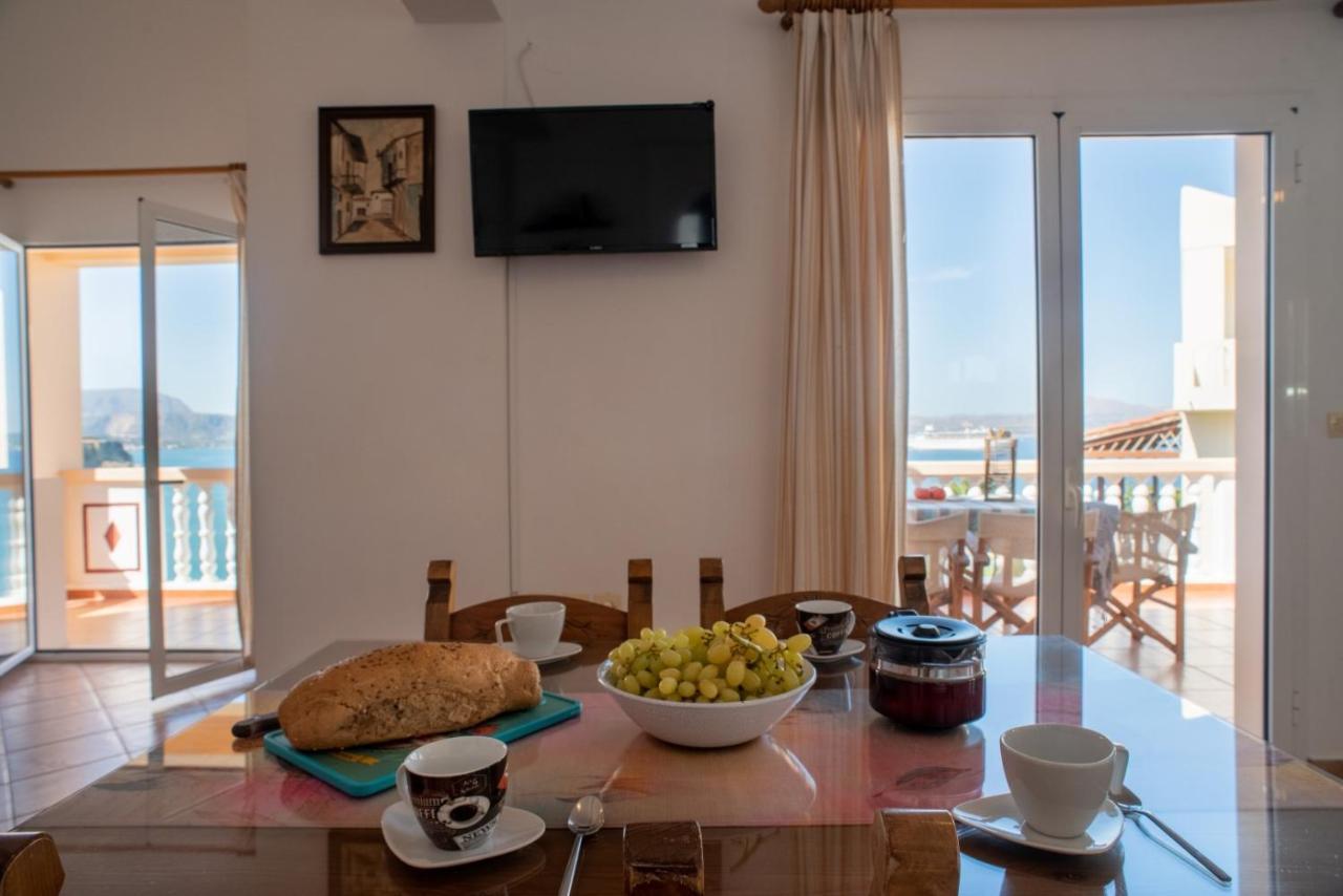 Villa Dina Apartments Almirida Eksteriør billede