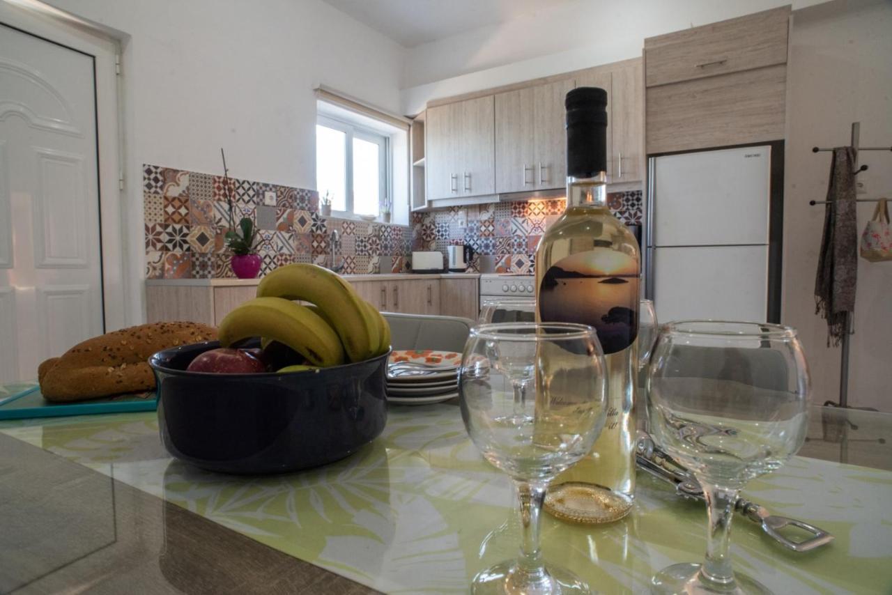 Villa Dina Apartments Almirida Eksteriør billede